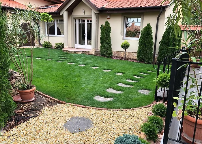 アパート Vino エゲル